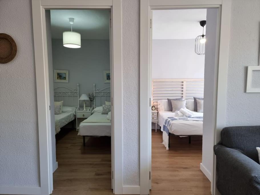 Aguadulce, Apto Santa Monica 2 Hab Con Terraza, Aire, Wifi, A 5 Min De La Playa Агуадулсе Екстериор снимка
