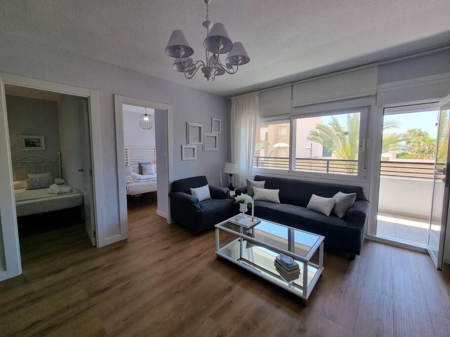 Aguadulce, Apto Santa Monica 2 Hab Con Terraza, Aire, Wifi, A 5 Min De La Playa Агуадулсе Екстериор снимка